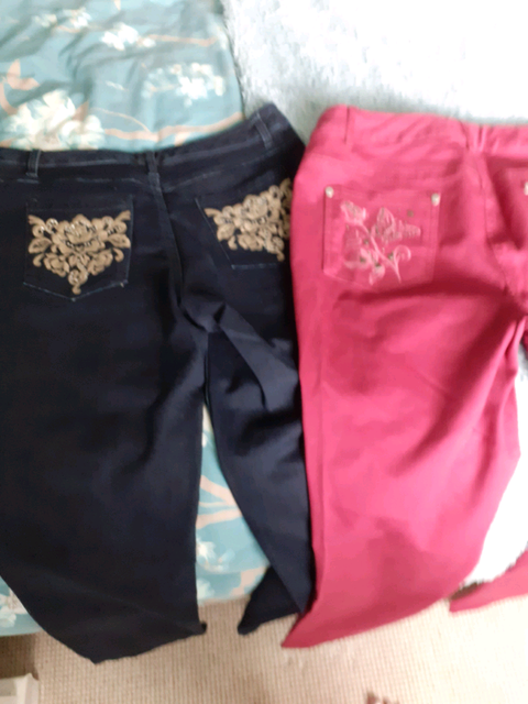per una embellished jeans